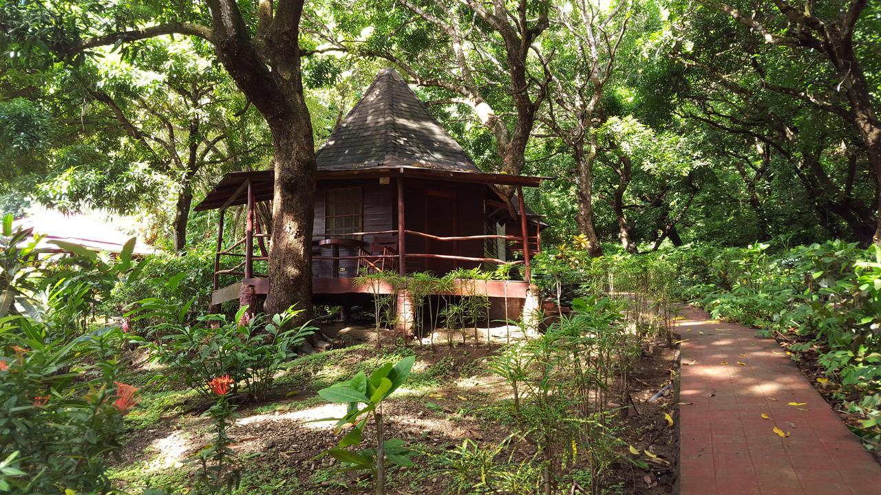 Hotel Los Mangos Montezuma Extérieur photo